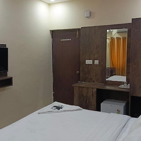 Pph Royal Gs Comforts Opp Mall Of Asia Bangalore Luaran gambar