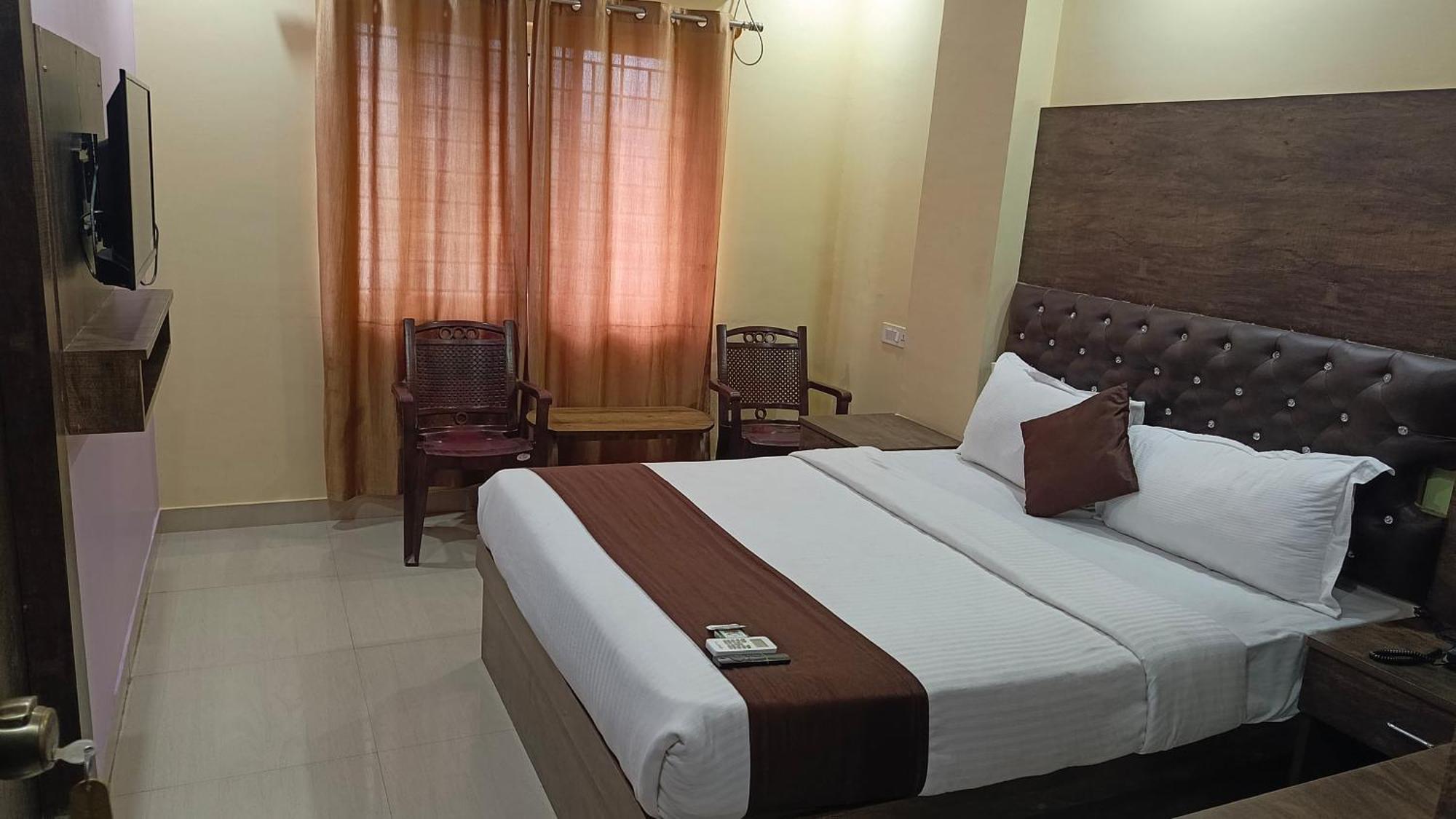 Pph Royal Gs Comforts Opp Mall Of Asia Bangalore Luaran gambar